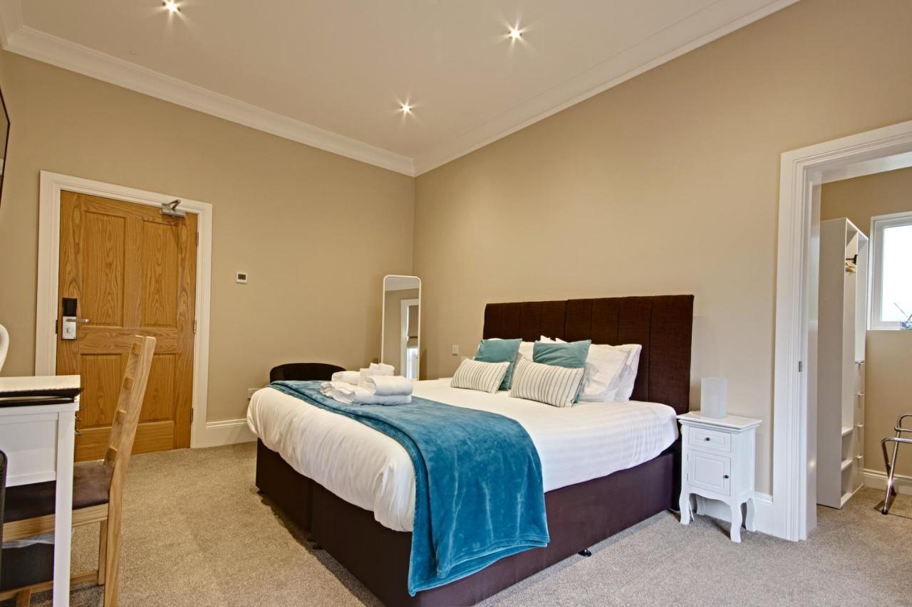Highfield Bed & Breakfast Lymington Exterior photo